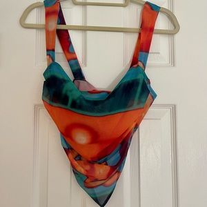 Miaou thermal patterned top